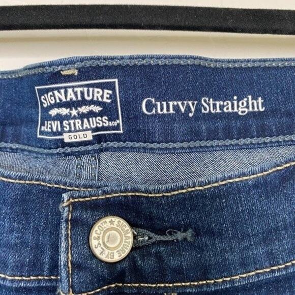 Levi's NWT Curvy Straight Simply Stretch Jeans 28L - Picture 4 of 9